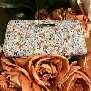 Steve Madden wallet